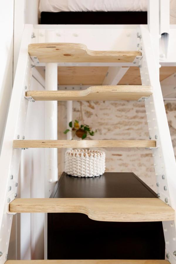 Appartamento Superb Air-Conditioned Loft In The Heart Of Viel Antibes Esterno foto